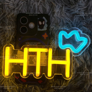 Đèn led kẹp điện thoại đu idol - hieuthuhai